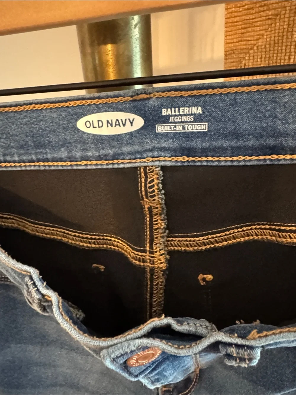 Old Navy Girls Skinny Jeans in Medium Blue Wash